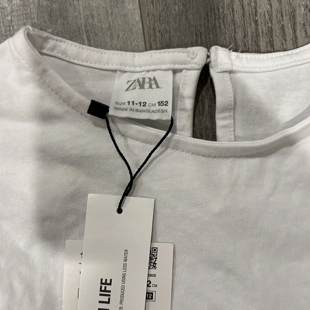 Zara White Ruffled Lace Top